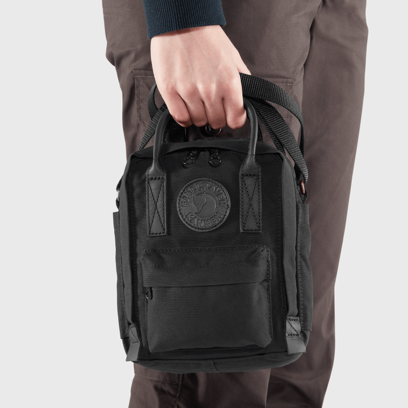 FJALLRAVEN rokassoma Kanken Sling 23797 (1)