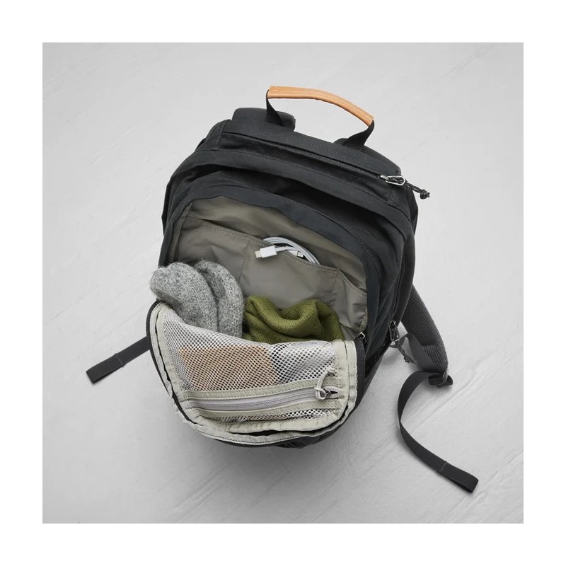 FJALLRAVEN mugursoma Raven 20 23344 (6)