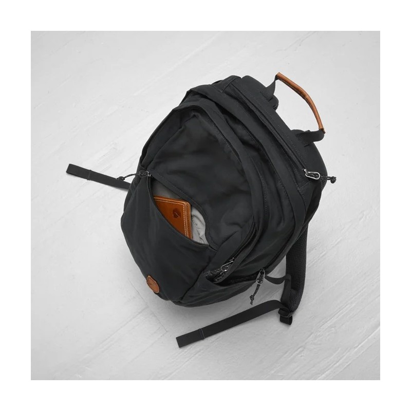 FJALLRAVEN mugursoma Basalt Raven 20 23344 (7)