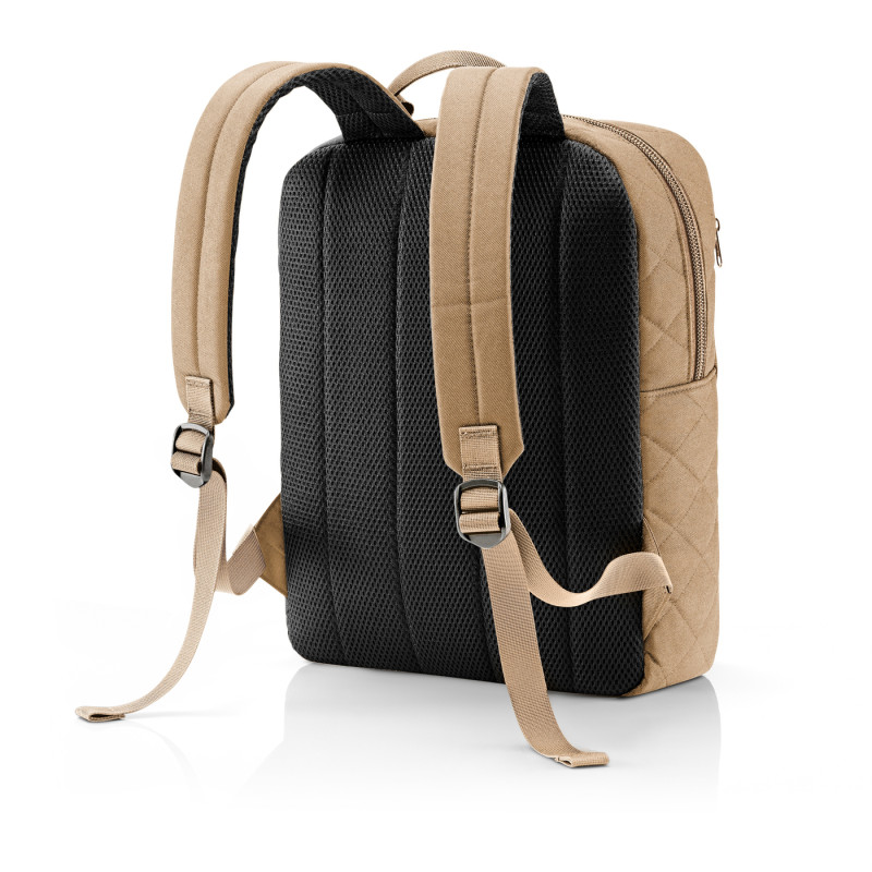 REISENTHEL mugursoma classic backpack M (2)