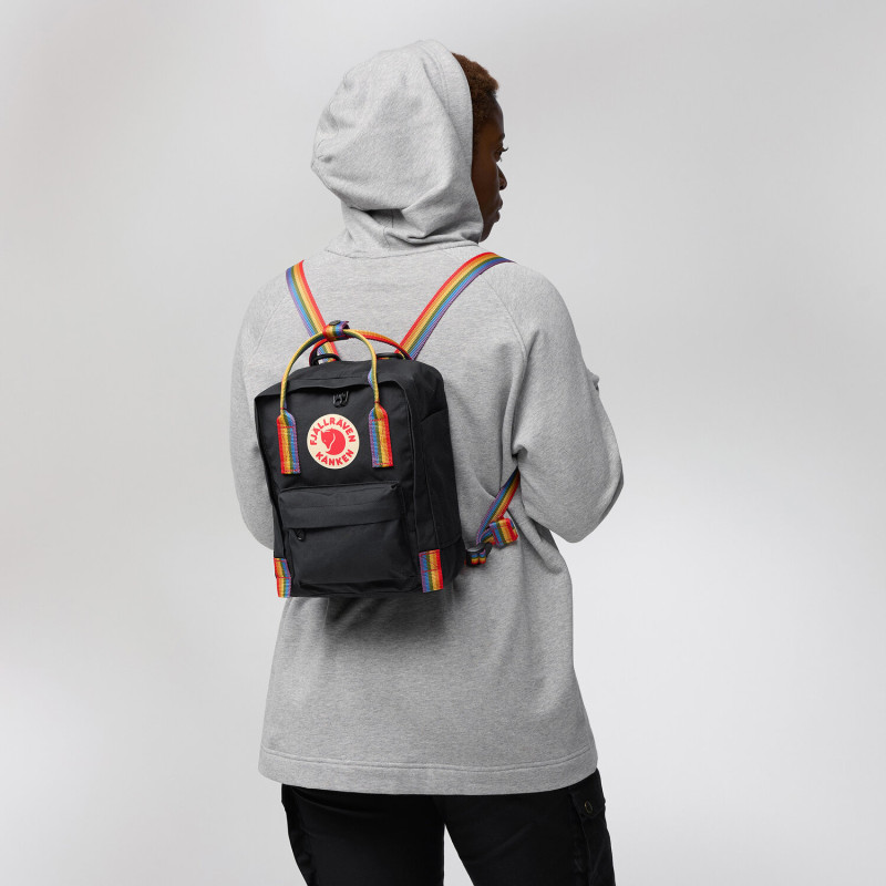 FJALLRAVEN mugursoma Kanken Rainbow F23621 (6)