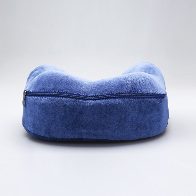 TRAVEL BLUE spilvens Hooded Neck Pillow 216 (4)