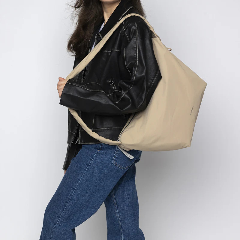 PICARD rokassoma Runway 3307 (1)