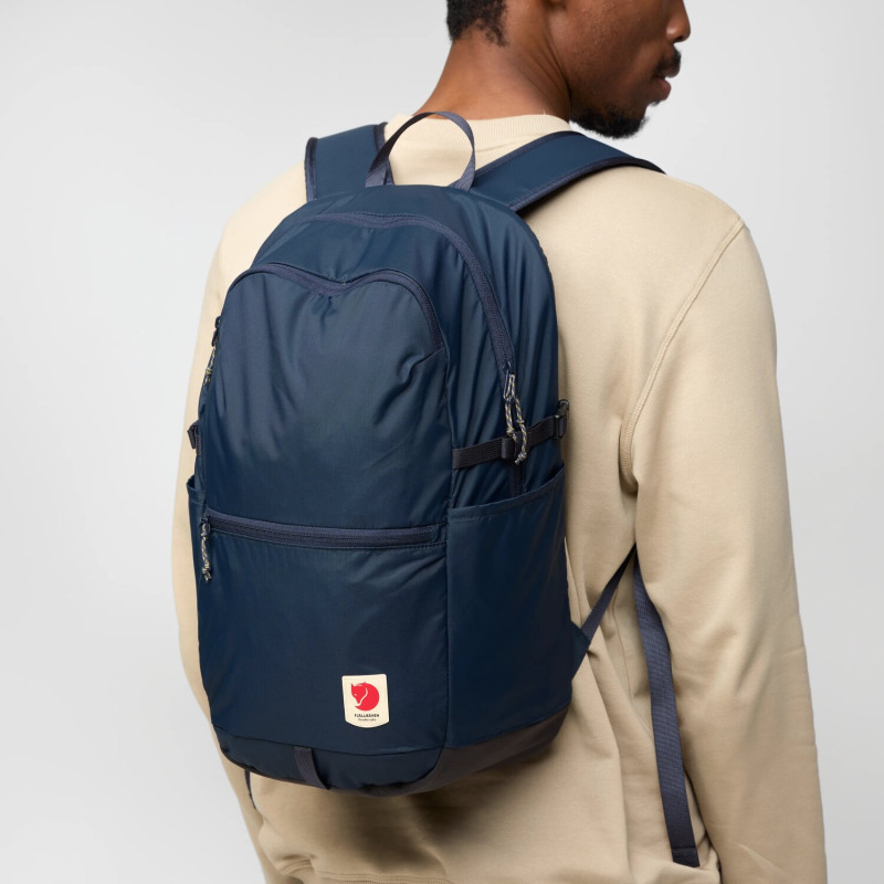 FJALLRAVEN mugursoma High Coast 24 F23200330 (8)