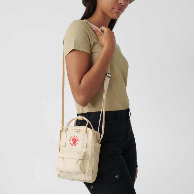 FJALLRAVEN rokassoma Kanken Sling 23797 (5)